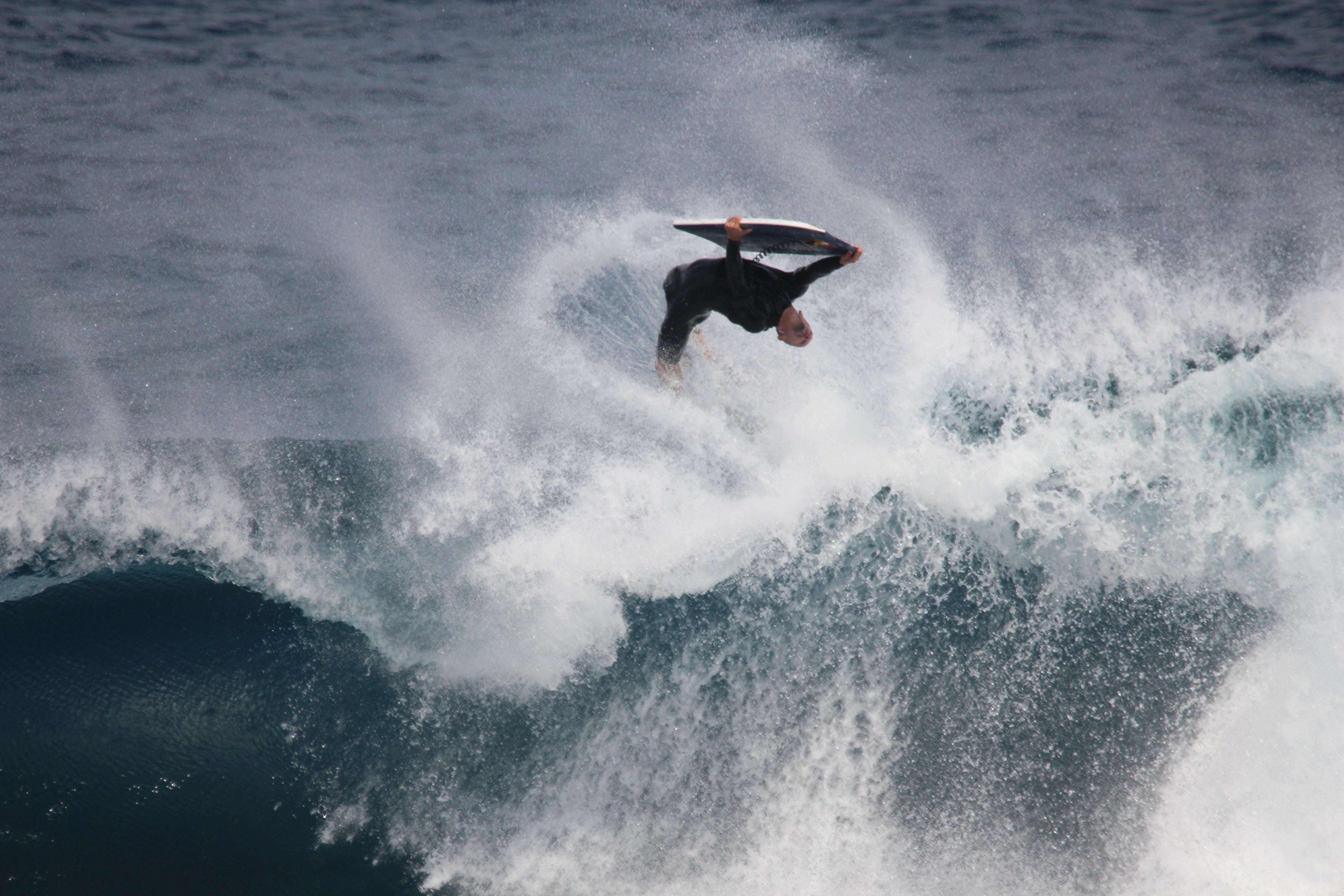 bodyboard, air 360˚  Surfing waves, Bodyboarding, Surfing